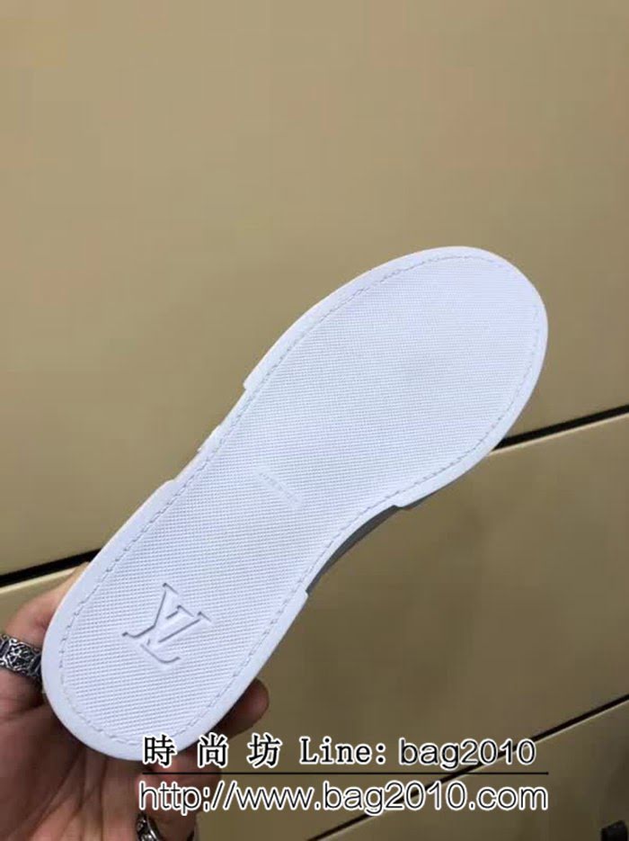 路易威登LV 專櫃新款原版牛皮配老花高幫男士休閒鞋 8FX2220